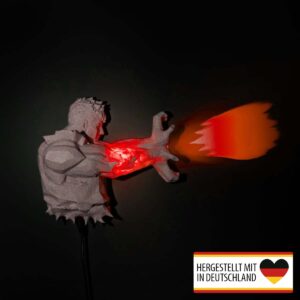 Feuerball Wandlampe Feuerkrieger mit leuchtendem roten Feuerball