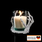Kerzenhalter Skeletthände - Magische Lichtgestalten