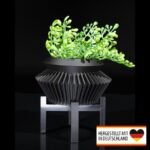 Pflanztopfmit Untergestell - Elegante Raumdekoration