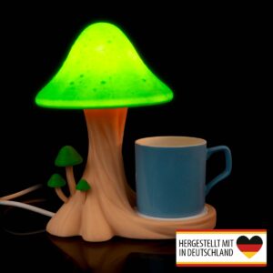 Pilz Lampe mit Ablagefläche aus nachhaltigem 3D-Druck in warmweißem Licht