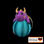 Weihnachtsbaumschmuck niedlicher Drache auf der Kugel - Magischer Blickfang