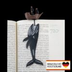 Lesezeichen Der Geschichtenwal - Dein Märchenhafter Lesebegleiter