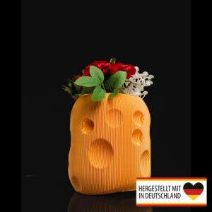 Vase mit mondähnlicher Oberfläche und außergewöhnlichem Design